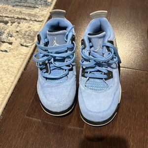 Nike Air Jordan retro university, blue black size 1 youth no box